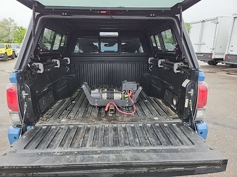Used 2018 Toyota Tacoma TRD Pro AWD/4WD image 37