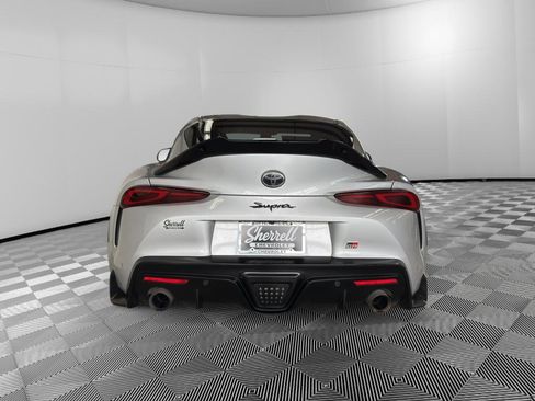 Used 2021 Toyota Supra Premium w/ Driver Assist Package image 6