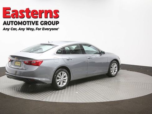 Used 2023 Chevrolet Malibu LT image 40