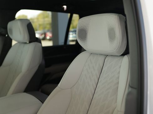 Used 2025 Cadillac Escalade IQ Sport 1 image 26