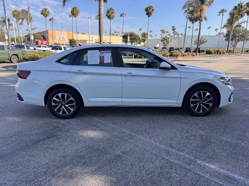 Used 2024 Volkswagen Jetta S FWD image 9
