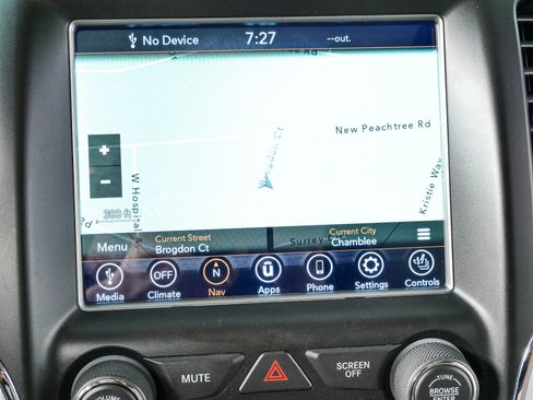 Used 2018 Jeep Grand Cherokee Limited RWD image 13