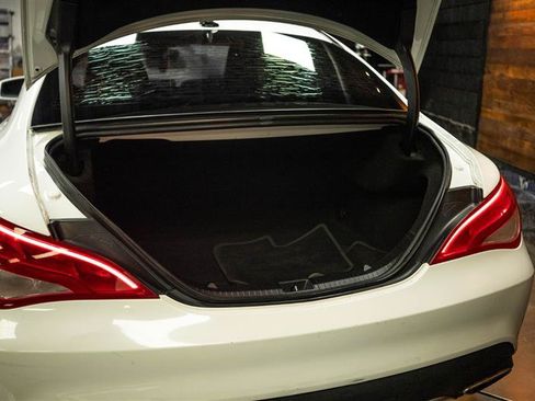 Used 2019 Mercedes-Benz CLA 250 image 7