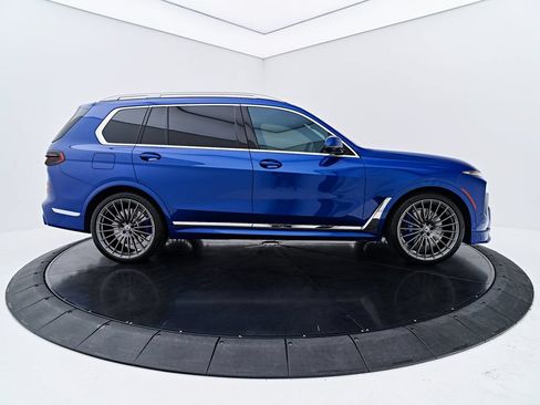 Used 2025 BMW ALPINA XB7 AWD/4WD image 14