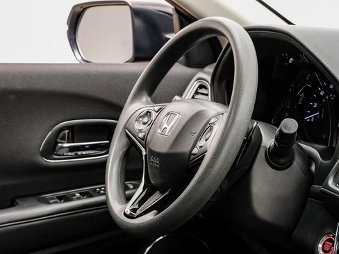 Used 2022 Honda HR-V EX image 12