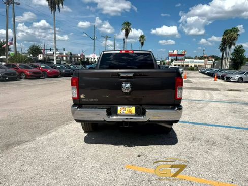 Used 2019 RAM 2500 Big Horn RWD image 3
