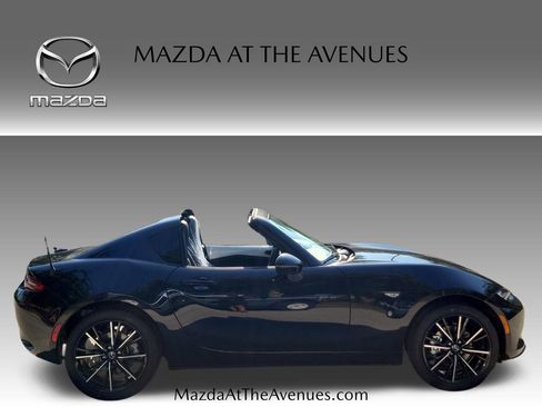 New 2026 MAZDA MX-5 Miata RF Grand Touring RWD image 13