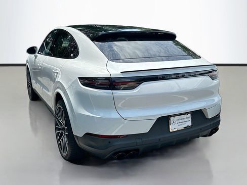 Used 2023 Porsche Cayenne Platinum Edition AWD/4WD image 7