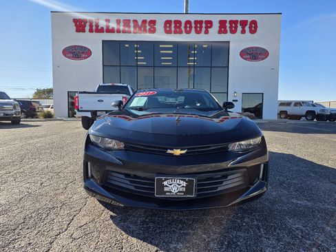 Used 2017 Chevrolet Camaro LT image 2