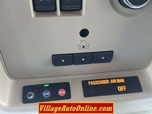 Used 2020 Cadillac Escalade ESV Premium Luxury AWD/4WD image 22