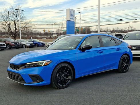 Certified 2024 Honda Civic Sport image 3