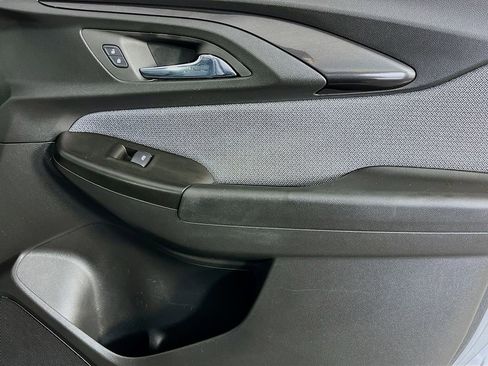 Used 2022 Chevrolet TrailBlazer LT image 34