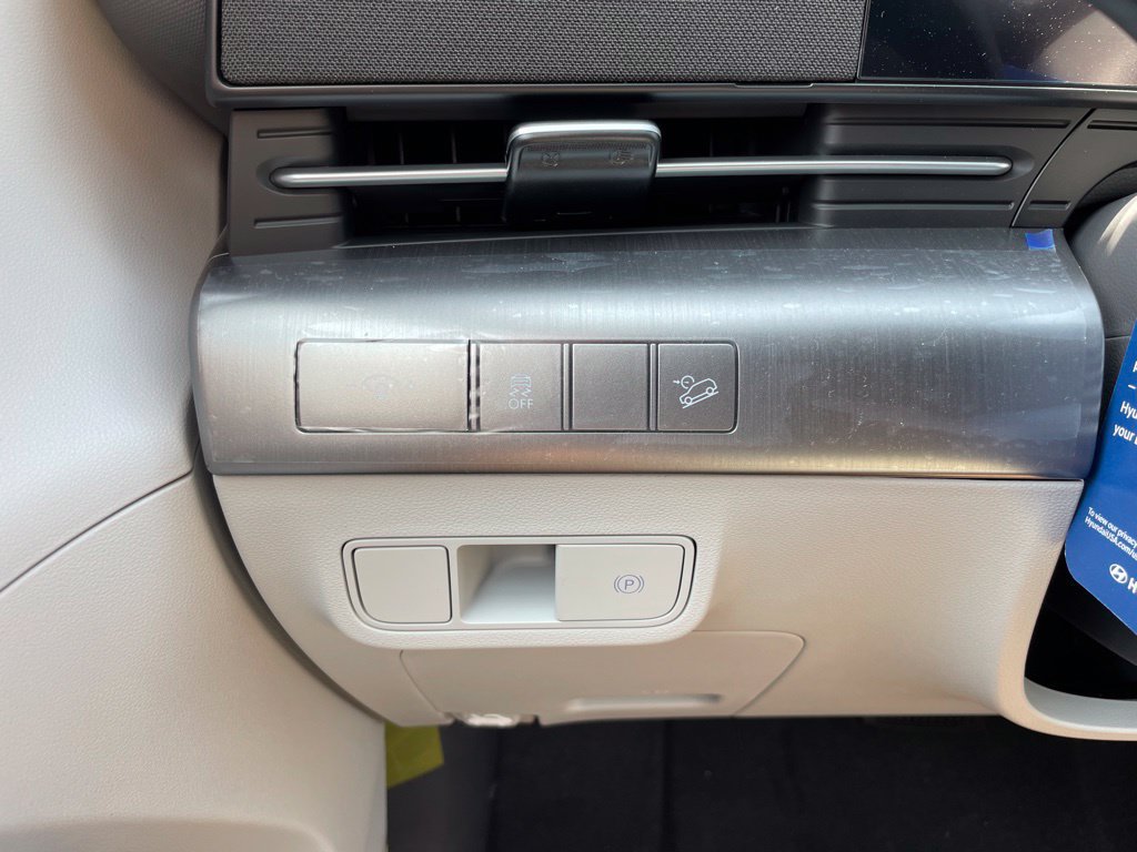 New 2026 Hyundai Kona SEL Sport AWD/4WD image 11