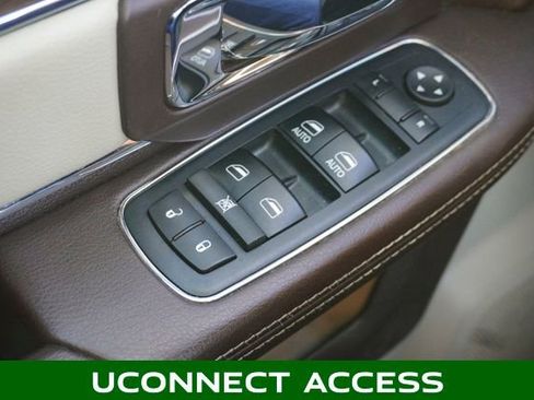 Used 2017 RAM 1500 Laramie image 26