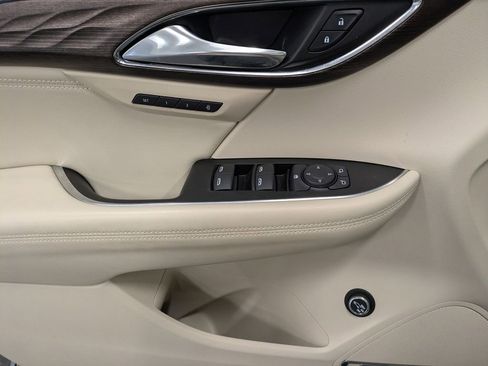 Used 2023 Buick Envision Avenir image 10