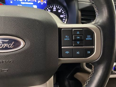 Used 2024 Ford Expedition Limited AWD/4WD image 15