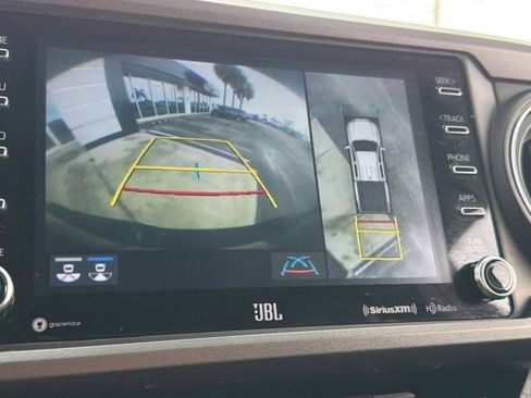 Used 2023 Toyota Tacoma TRD Off-Road w/ TRD Premium Off Road Package AWD/4WD image 25