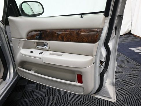 Used 2008 Mercury Grand Marquis LS image 21