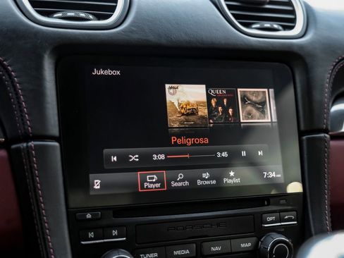 Used 2022 Porsche 718 Cayman image 31