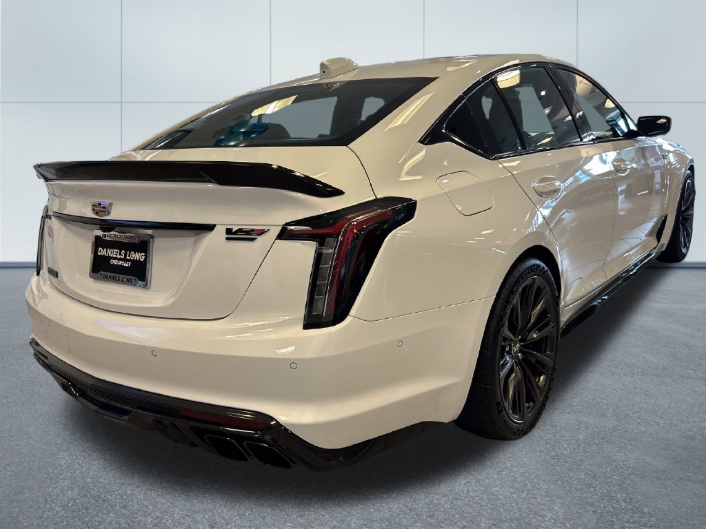 Used 2026 Cadillac CT5 V Blackwing w/ Precision Package RWD image 2