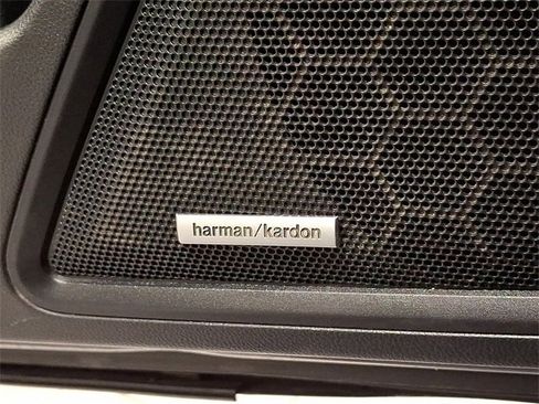 Used 2023 Subaru Outback Limited w/ Popular Package #2 image 24