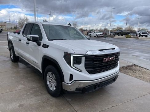 Used 2025 GMC Sierra 1500 Pro w/ Pro Value Package AWD/4WD image 7