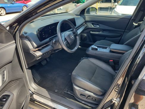 Certified 2024 Nissan Ariya FWD image 13
