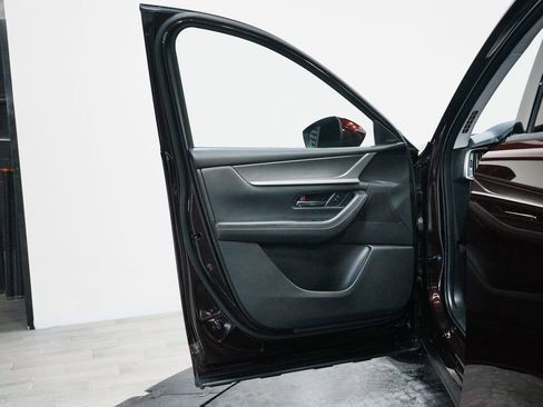 Used 2024 MAZDA CX-90 Plug-In Hybrid w/ Premium Plus image 10