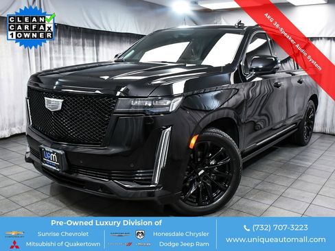 Used 2022 Cadillac Escalade ESV Sport w/ Touring Package AWD/4WD image 1