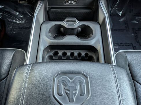 Used 2024 RAM 1500 Laramie image 14