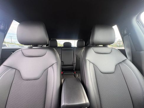 New 2026 Jeep Compass Latitude AWD/4WD image 20