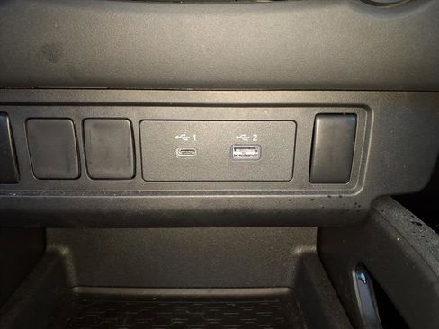 Used 2024 Nissan Frontier S w/ S Utility Package image 13