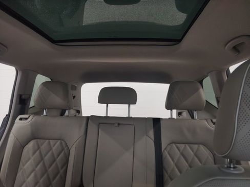 New 2026 Volkswagen Atlas SEL Premium R-Line AWD/4WD image 32