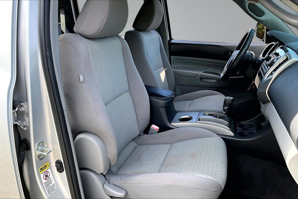 Used 2012 Toyota Tacoma PreRunner w/ SR5 Pkg RWD image 7