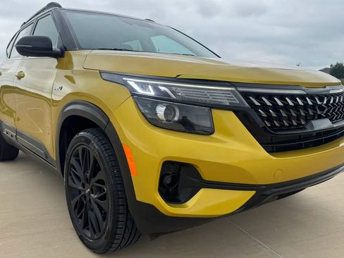 Used 2023 Kia Seltos Nightfall Edition AWD/4WD image 12