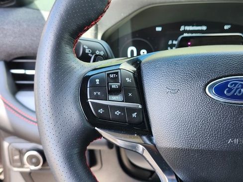 Certified 2025 Ford Explorer ST AWD/4WD image 32