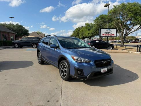 Used 2018 Subaru Crosstrek 2.0i Premium AWD/4WD image 1
