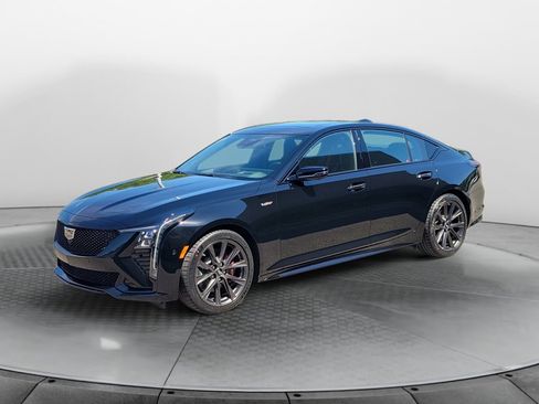 New 2026 Cadillac CT5 V RWD image 3