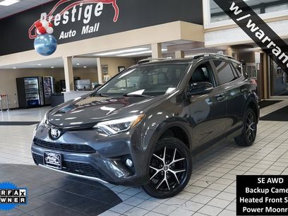 Used 2018 Toyota RAV4 SE