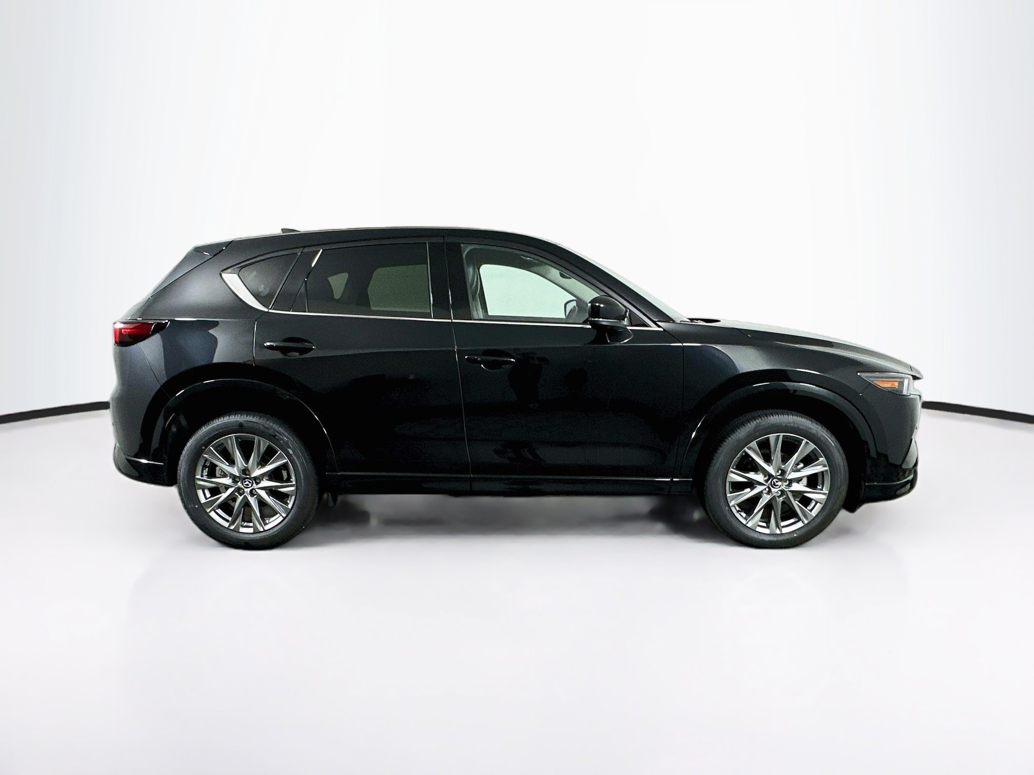 Used 2025 MAZDA CX-5 AWD 2.5 S w/ Premium Plus Pkg image 10