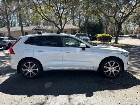 Used 2021 Volvo XC60 T5 Inscription w/ Advanced Package image 6