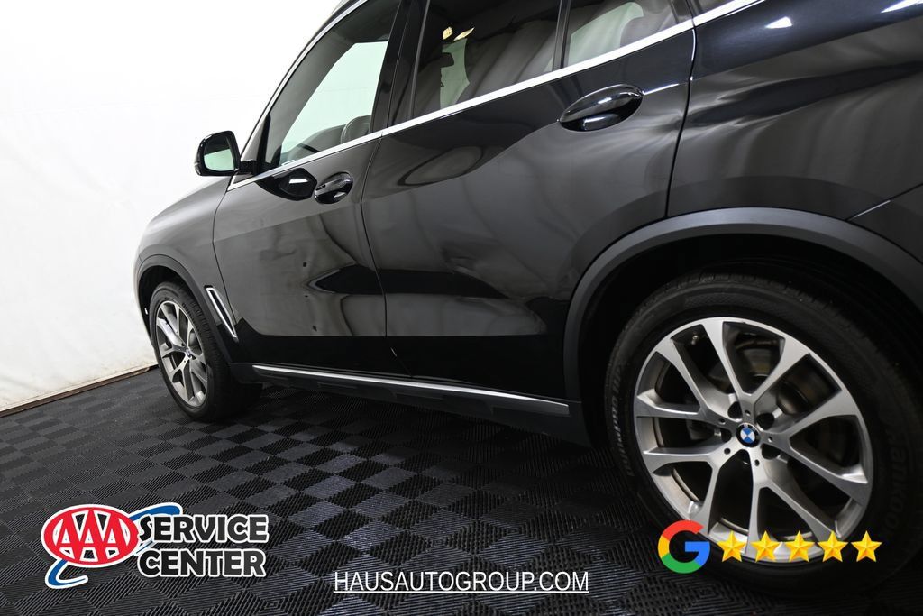 Used 2021 BMW X5 xDrive40i w/ Premium Package AWD/4WD image 13