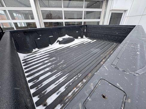 Used 2021 GMC Sierra 3500 SLE w/ SLE Convenience Package image 30