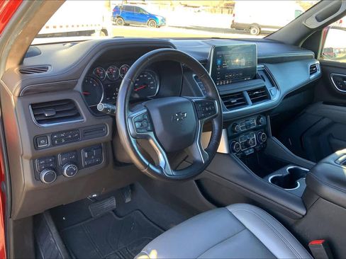 Used 2021 Chevrolet Tahoe Z71 w/ Z71 Signature Package image 17