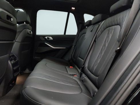 Used 2026 BMW X5 xDrive40i w/ M Sport Package image 21