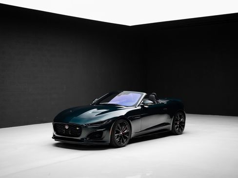 Used 2021 Jaguar F-TYPE R AWD/4WD image 6