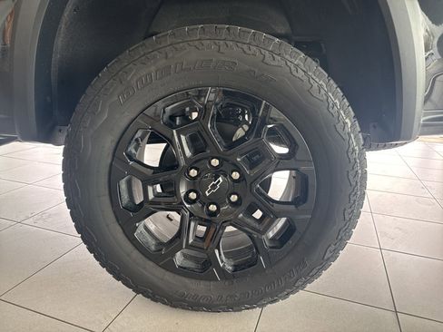 New 2026 Chevrolet Colorado Trail Boss AWD/4WD image 8