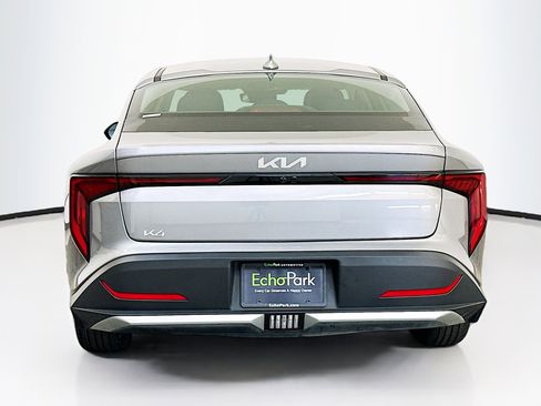 Used 2025 Kia K4 LXS image 7
