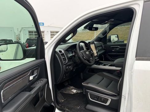 New 2026 RAM 1500 Laramie w/ Sport Appearance Package AWD/4WD image 15