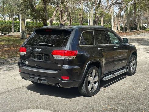 Used 2014 Jeep Grand Cherokee Overland w/ Advanced Technology Group image 7